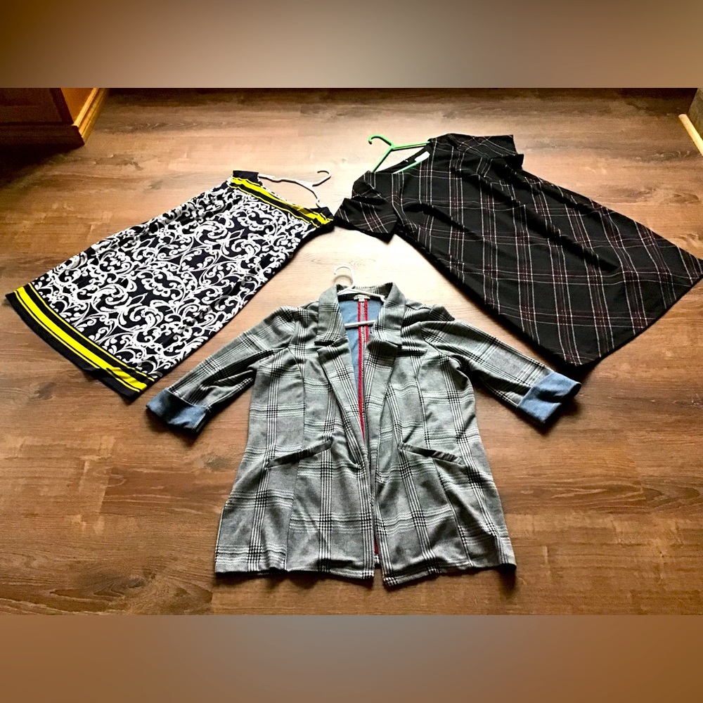 2 dresses and 1 jacket all size XL